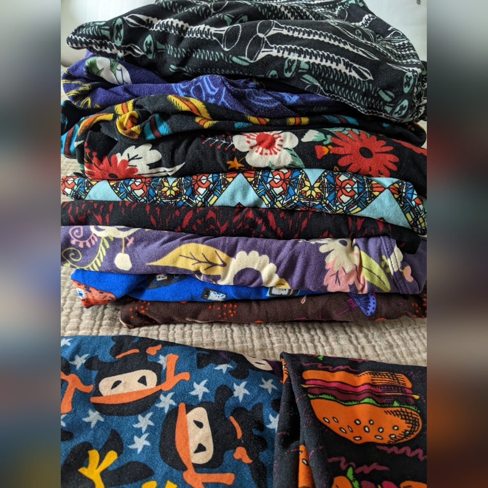 LULAROE Leggings (12 pairs)